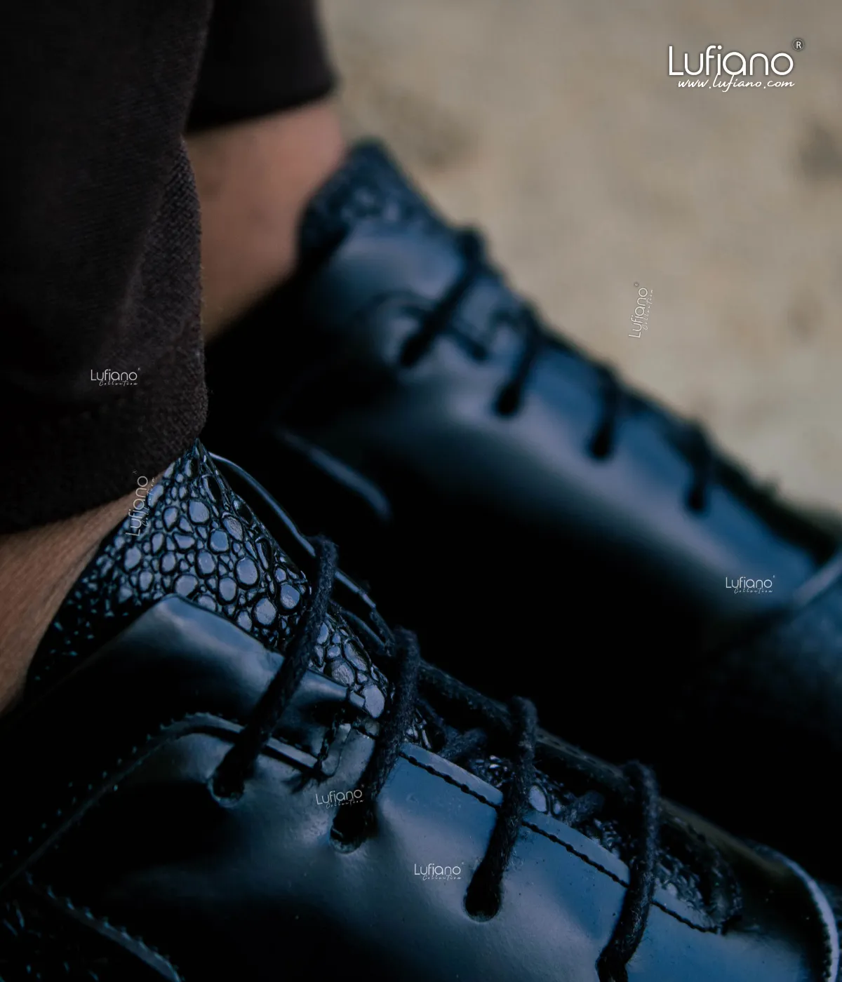 204  Lufiano Lace Up: Black