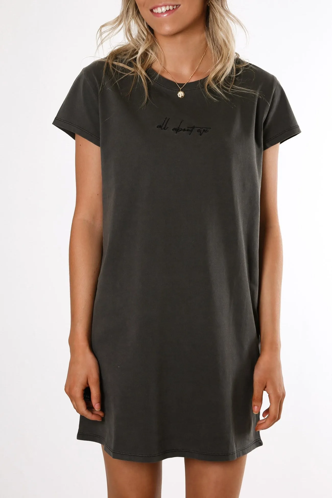 AAEVE Relaxed Tee Dress Black