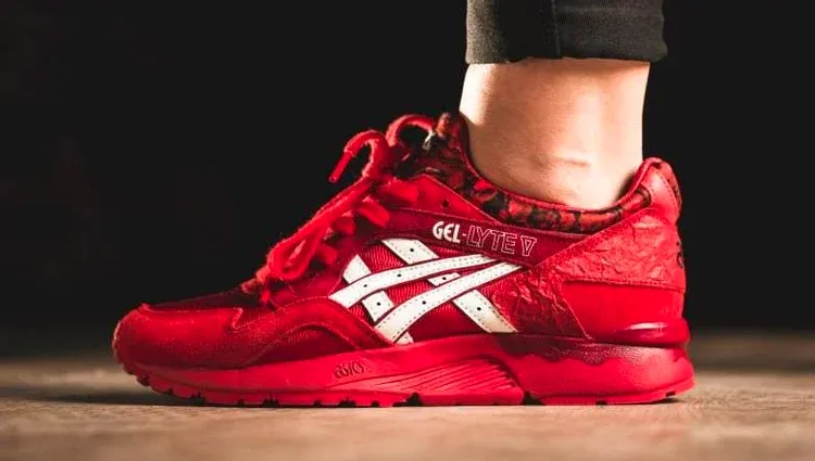 Asics gel lyte 5 'romance' sneakers, red