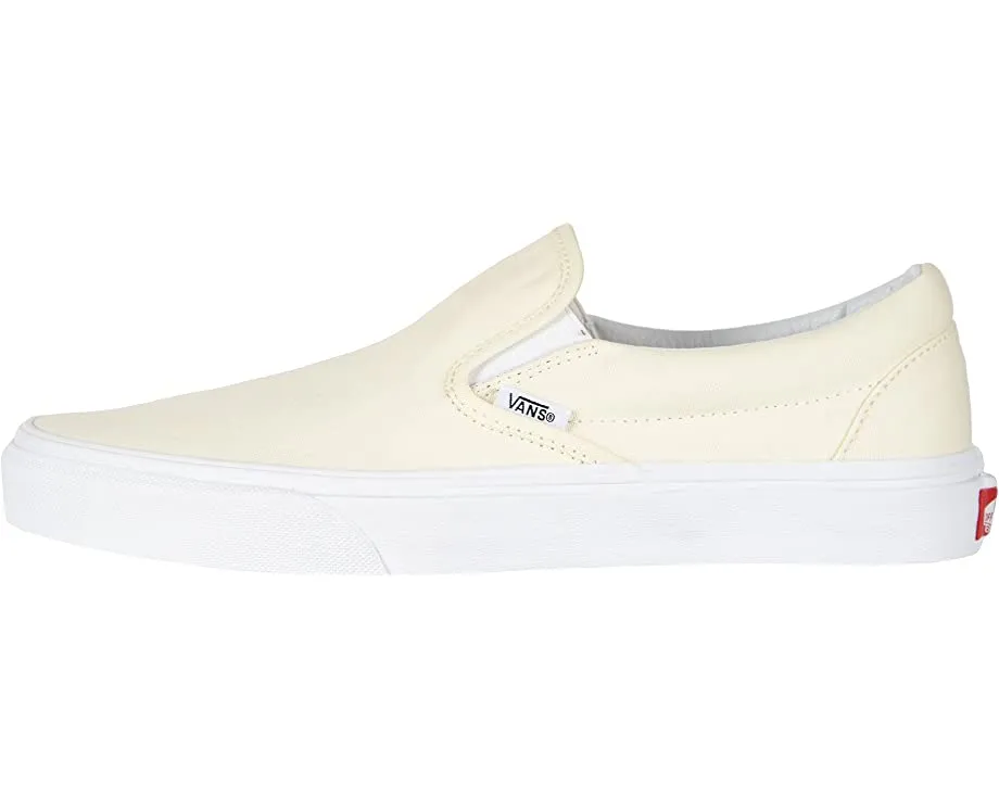 Classic Slip-On Core Classics Vans, white