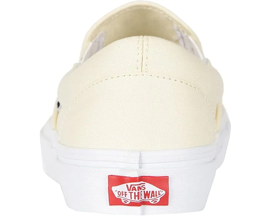 Classic Slip-On Core Classics Vans, white