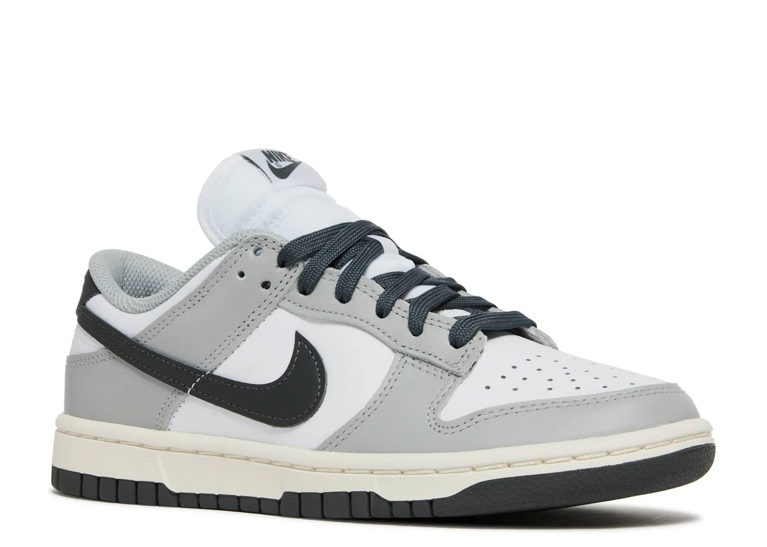 Dunk Low - Light Smoke Grey