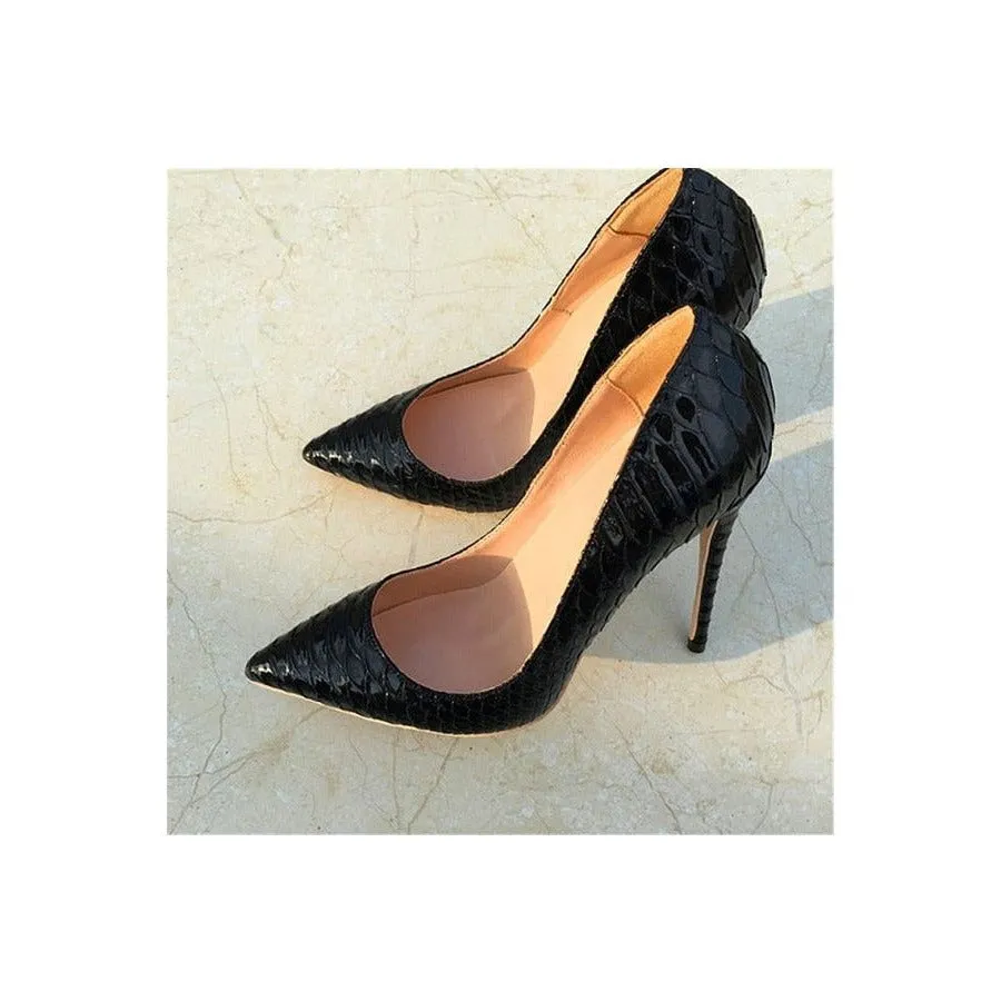 Elegant CrocLuxe Heel Pumps: Slip into Sophistication