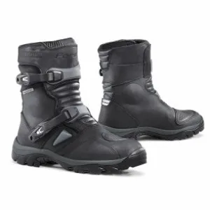 Forma Adventure Low Leather Boots - Black